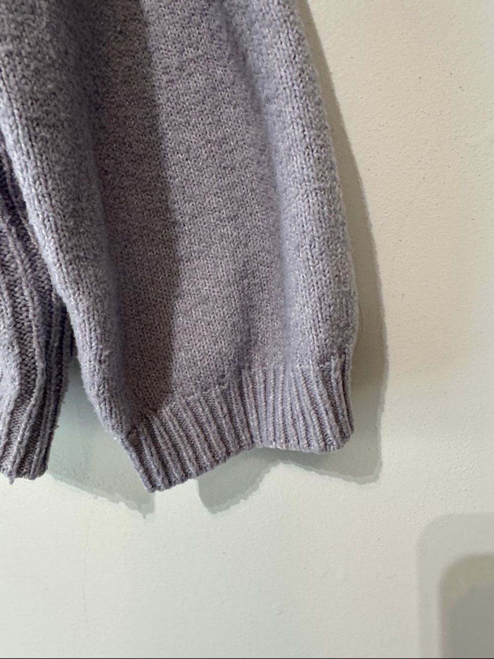 Lavender V-Neck Pullover Sweater - Picture 2 of 8
